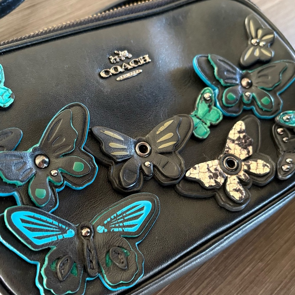 Coach Butterfly Appliqué Leather Crossbody Bag 2016 - Picture 3 of 14
